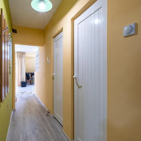Apartment Raya Top Center 2br