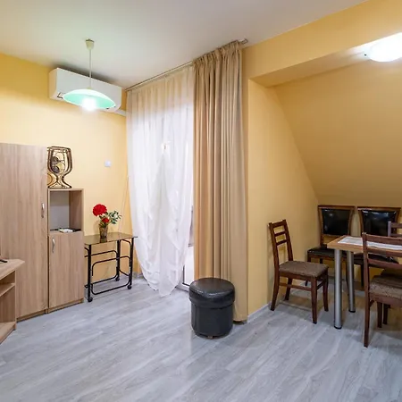 Raya Top Center 2br Varna